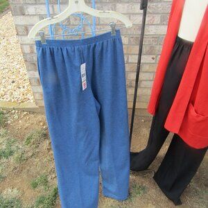 women ll bean sweater/leslie fay black pants/ alfred donner blue pants